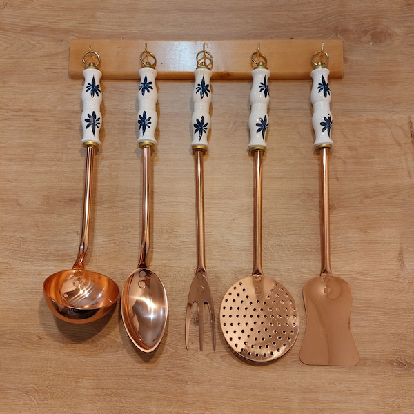 Copper Kitchen Utensil Set Of 5 With Holder / Porcelain Handle / Kitchen Utensils / Vintage Copper / Handmade Copper / Copper Lovers
