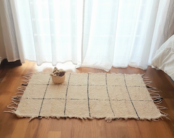Small Cream Rug With Black Line Squares / Bathroom Rug / Kitchen Rug / Cotton Rug / Soft Rug / Rug For Bedroom / Scandinavian Rug / Rag Rug