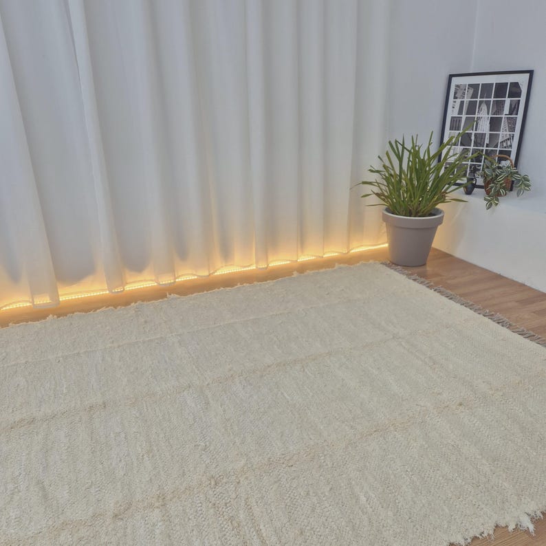 Extra Large Cream Rug With Tassels 200x300cm / Recycled Cotton Rug / Soft Rug / Handwoven Area Rug / Rugs for Living Room / Robust Rug image 4