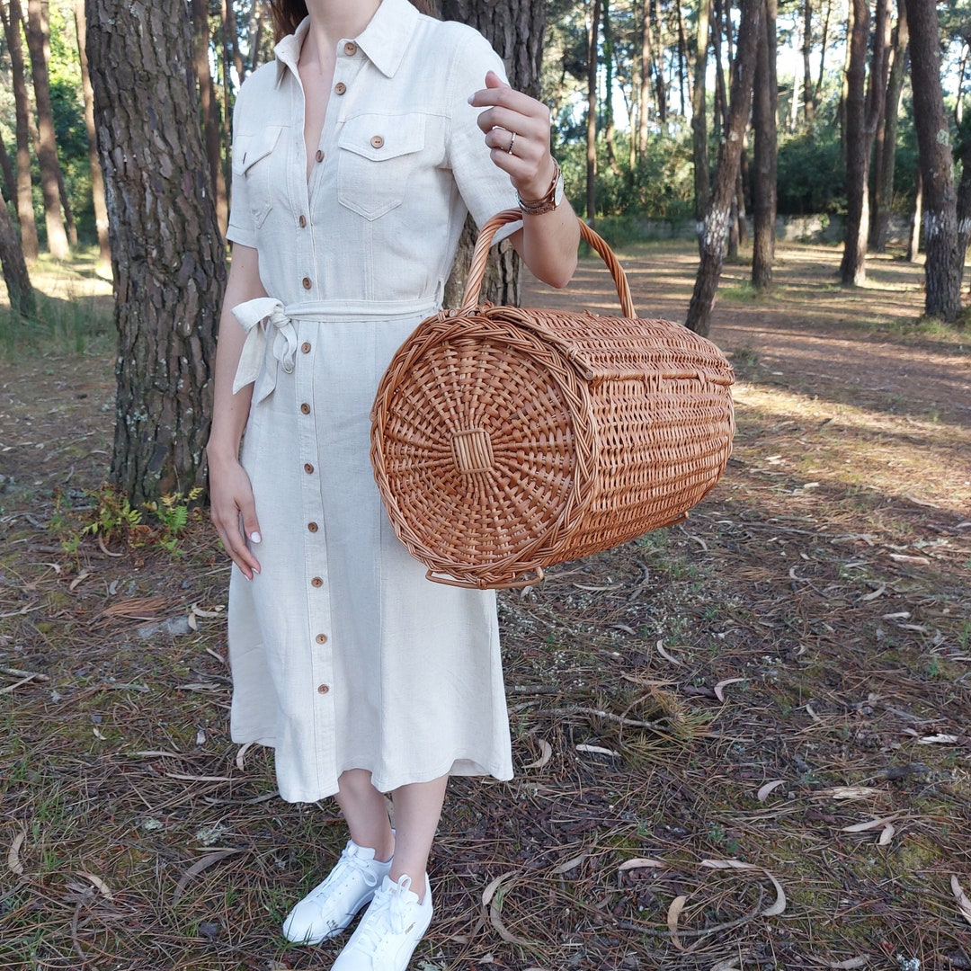 Round Picnic Basket / Large Basket / Wicker Picnic Basket / Picnic