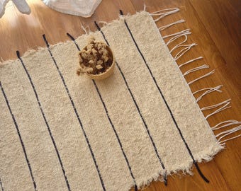 Mini Cream Rug With Black Lines / Cotton Rug / Soft Rug / Nursery Rug / Bathroom Rug / Bath Mat / Minimalist Rug / Shower Mat / Washable Rug