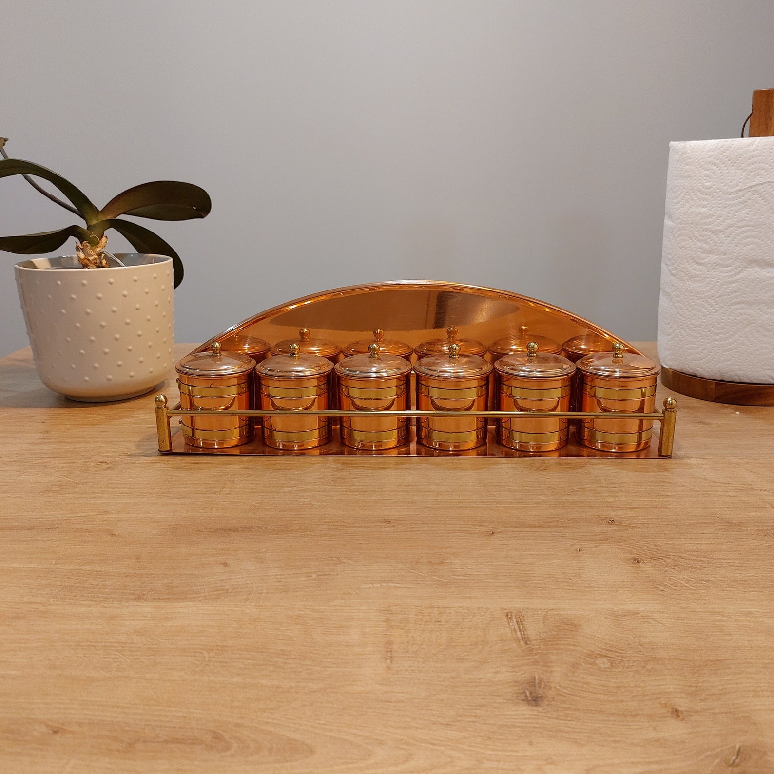 Copper Spice Jars Set Of 6 / Modern Spice Jars / Spice Organization / Spice Jars / Copper Pot / Old Vintage / Vintage Copper / Kitchen Decor