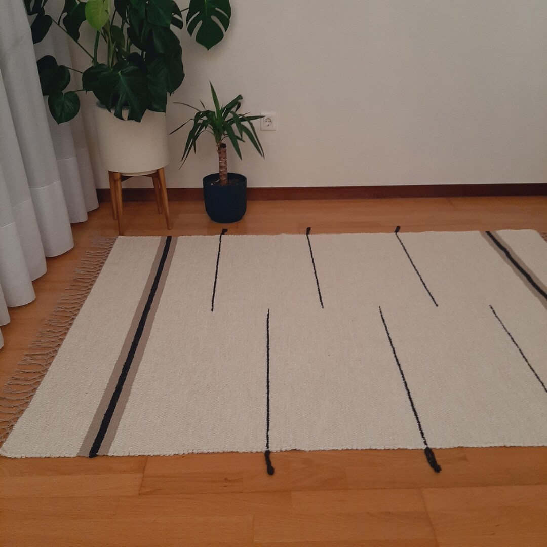 Large Black and Cream Rug / Abstract Rug / Area Rug / Minimalist Rug / Soft Rug / Living Room