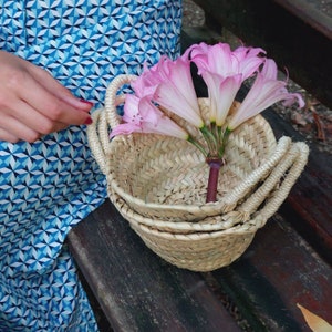 Lot de 3 mini paniers de fleurs/panier bohème/sac panier fleurs filles/petit sac de paille/panier de paille/panier de fleurs de mariage/petit panier image 10