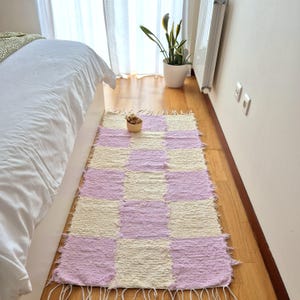 Medium Checkered Cream and Light Pink Rug / Bedside Rug / Bathroom Rug / Recycled Cotton Rug / Handwoven Rug / Nursery Rug / Dorm Rug
