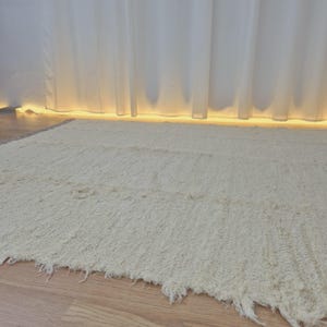 Extra Large Cream Rug With Tassels 200x300cm / Recycled Cotton Rug / Soft Rug / Handwoven Area Rug / Rugs for Living Room / Robust Rug image 6