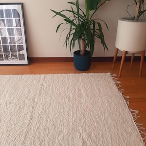 Großer Cremefarbener Teppich 100 x 150 cm / Wollteppich / Wollteppich / Wohnzimmerteppich / Kleinmöbel Teppich / Akzentteppich / Kinderteppich