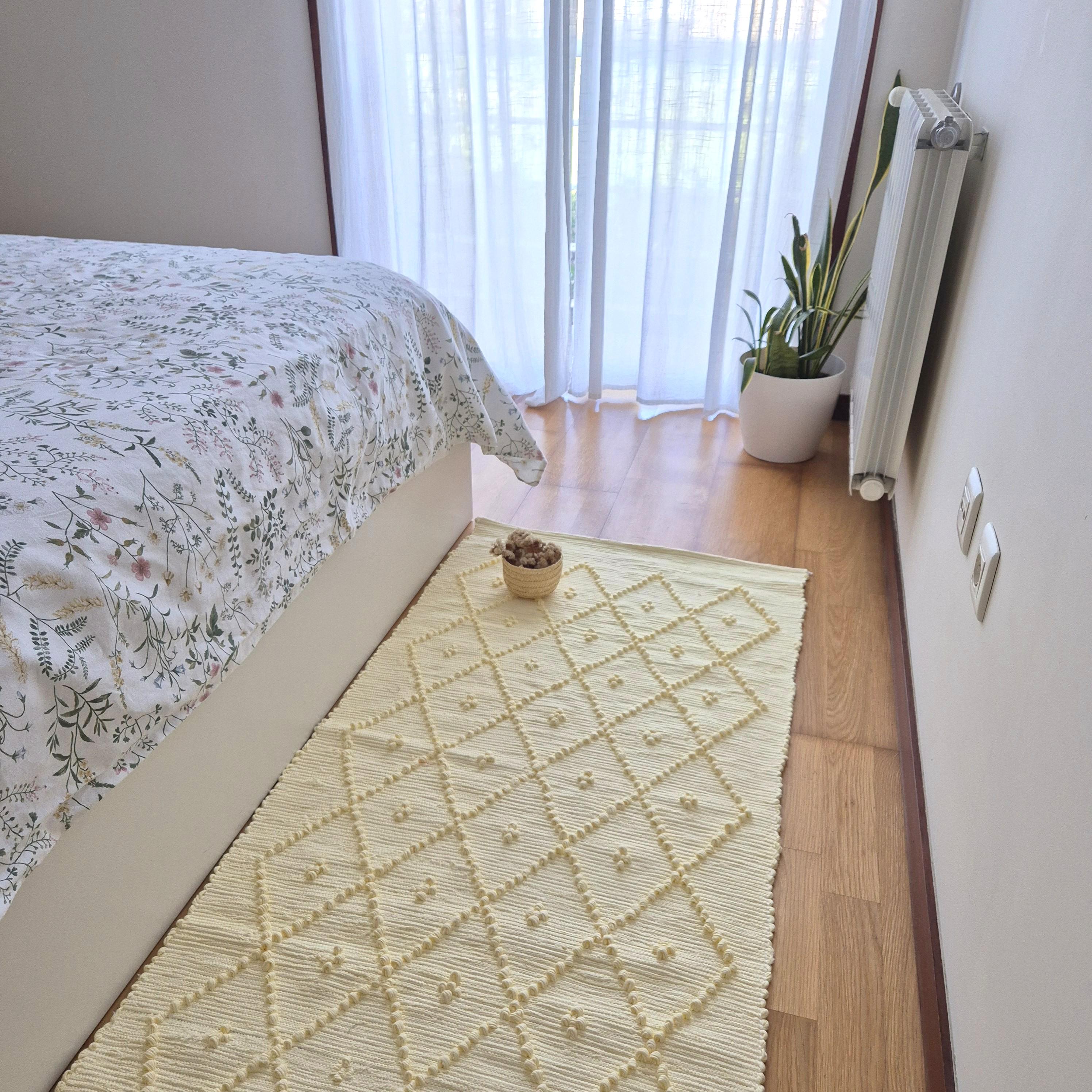 Medium Soft Pastel Yellow Rug 70x140cm / Rug for Bedroom / Bathroom Rug ...