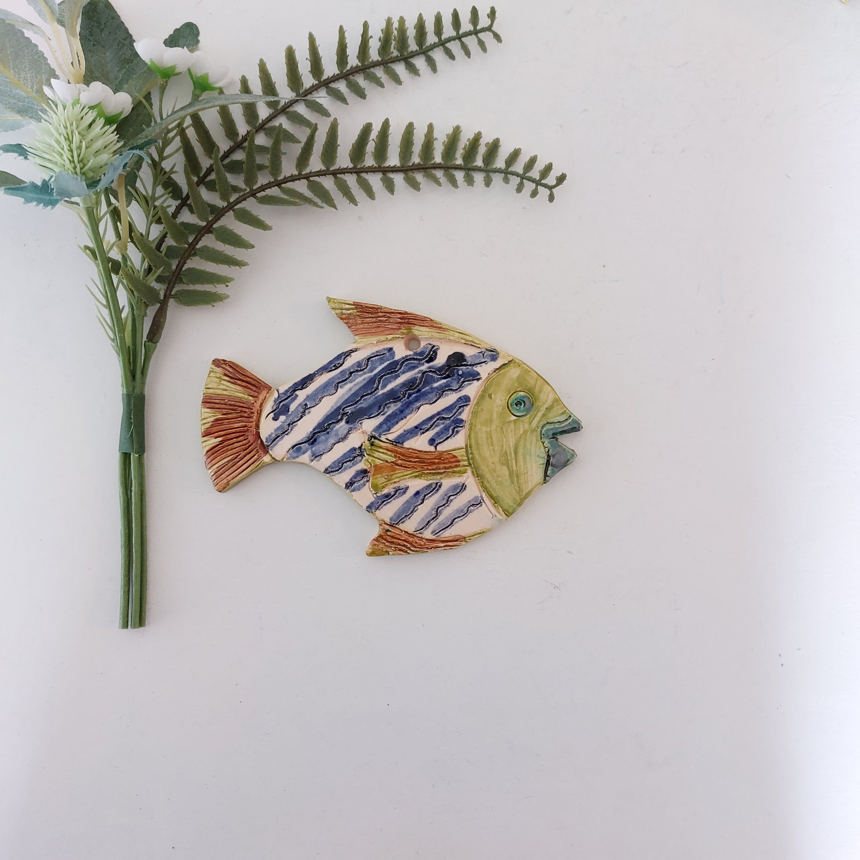 かわいい陶器の魚 / 陶器の魚 / ハンドメイドアート / 魚のギフト