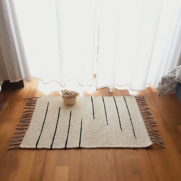 Mini Cream and Black Rug / Cotton Rug / Soft Rug / Nursery Rug / Bathroom Rug / Bath Mat / Minimalist Rug / Shower Mat / Washable Rug