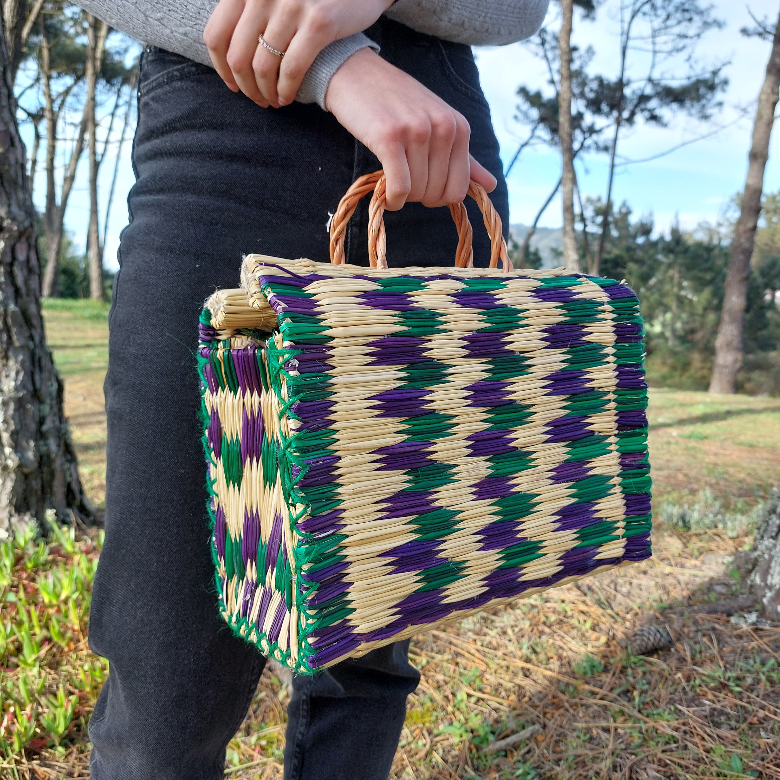 Straw Reed Basket Bag / Multicolor Bag / Portuguese Bag / Market Bag / Straw Basket / Straw Bag / Vintage Bag / Handmade Bag / Boho Bag