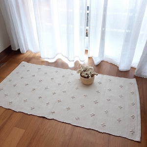 Kleiner Beige Teppich / Badematte / Bettvorleger / Wollteppich / Küchenteppich / Duschvorleger / Türvorleger / Badvorleger / Türvorleger