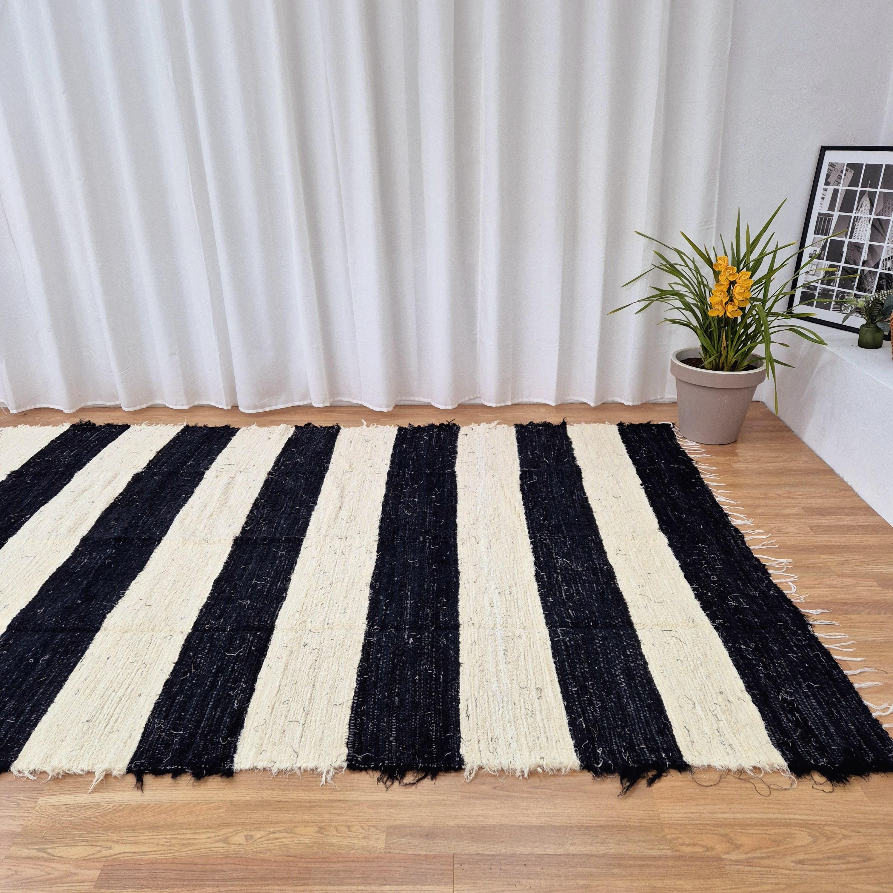 Extra Large Black and Cream Striped Rug 200x300cm / Unique Rug / Cotton ...