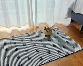 Small Black and White Rug / Woven Rug / Entry Rug / Bathroom Rug / Bath Mat / Cute Rug / Bath Rug / Shower Mat / Rug for Bedroom / Rag Rug