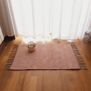 Mini Pastell Rosa Teppich / Handgewebter Teppich / Eingangsteppich / Badezimmer Teppich / Badematte / Süßer Teppich / Duschmatte / Teppich für Schlafzimmer / Babyzimmer Teppich