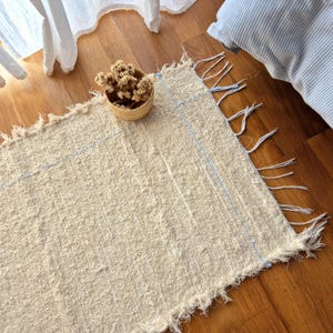 Small Cream Rug With Blue Line L / Cotton Rug / Soft Rug / Bath Rug / Bath Mat / Bedside Rug / Kitchen Rug / Washable Rug / Hallway Rug