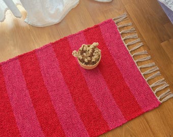 Mini Red and Pink Rug / Bathroom Rug / Bedside Rug / Cotton Rug / Soft Rug / Washable Rug / Rugs for Bedroom / Striped Rug / Entryway Rug