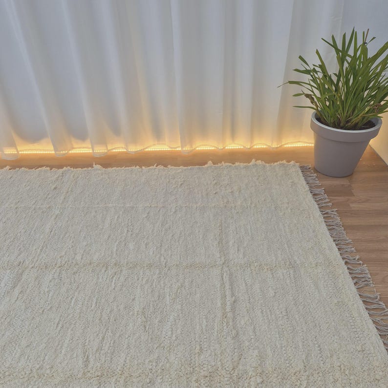 Extra Large Cream Rug With Tassels 200x300cm / Recycled Cotton Rug / Soft Rug / Handwoven Area Rug / Rugs for Living Room / Robust Rug image 8