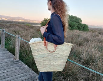 Large Shopping Bag With Two Leather Handles / Straw Tote Bag / Straw Shoulder Bag / French Market Basket Bag / Large Tote Bag / Reusable Bag