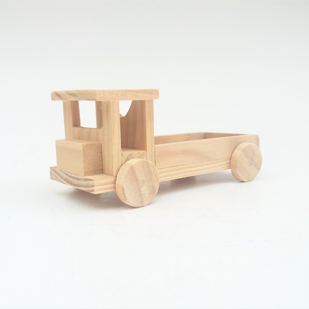 Miniature Wooden Truck to Paint / Wooden Toy to Paint / Wooden Toys