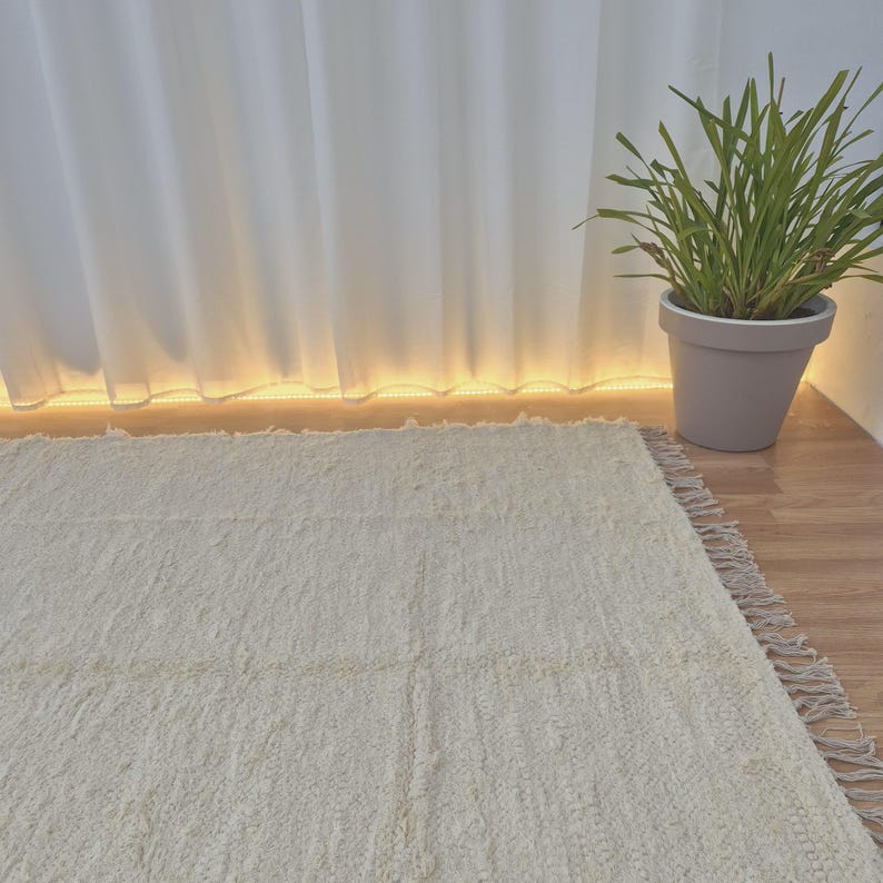 Extra Large Cream Rug With Tassels 200x300cm / Recycled Cotton Rug / Soft Rug / Handwoven Area Rug / Rugs for Living Room / Robust Rug image 2