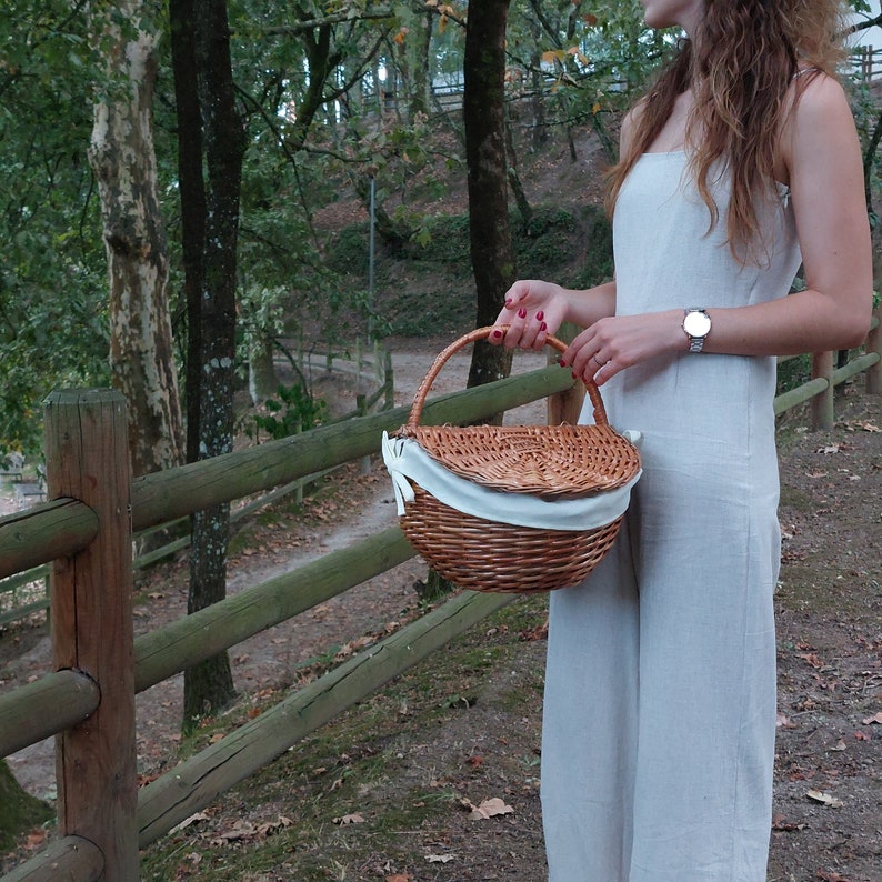 Wicker Picnic Basket / Picnic Basket with Lid / Boho Basket / Picnic Storage Basket / Fruit Basket / Woven Basket / Vintage Basket image 3