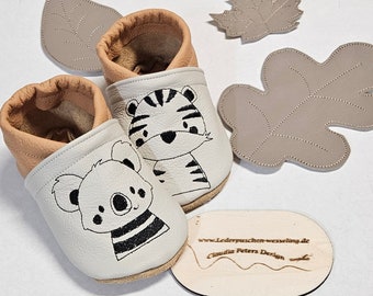 Lederpuschen Hausschuhe Krabbelschuhe Panda Tiger personalisierbar