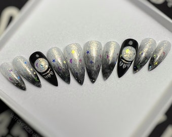 Press on nails, 3D Crystal Ball, White Glitter, Black Ombre, iridescent moon and stars, Witchy Halloween, Spooky season, psychic, Tarot card