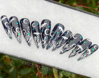 Press on nails, gothic nails, Halloween nails, bat nails, glass nails, spooky nails, Halloween costume, colour shift stars blue/green, moons