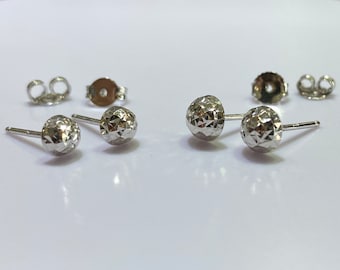 18k Solid Gold Half Dome Stud Earrings 5mm 6mm Diamond Cut, Dainty Ball Push Back Earrings, 18k White Gold Push Back Studs Diamond Cut