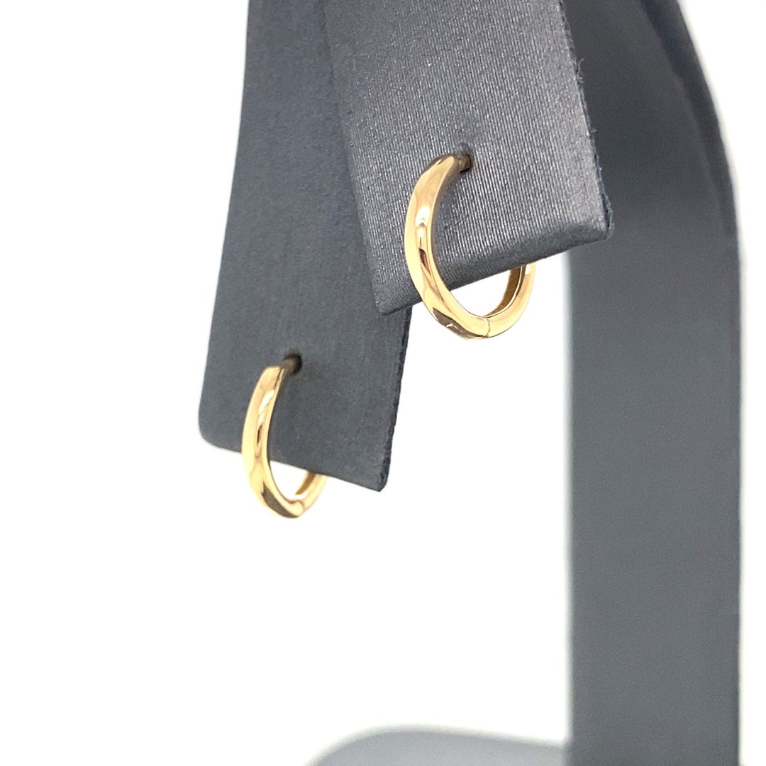 18k Solid Gold Tiny Hoop Huggie Earrings 7MM, 18k Yellow Gold Dainty ...