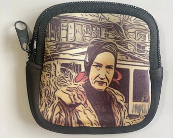 Grey Gardens-- Big Edie and Little Edie -- Coin purse