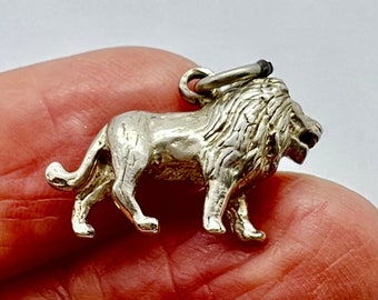 925 Sterling Silver Lion Head Jungle Africa Cat Feline Roar Charm for Bracelet/Necklace 925 Sterling Silver Lion Head Jungle Africa Cat Feline Roar Charm for Bracelet/Necklace