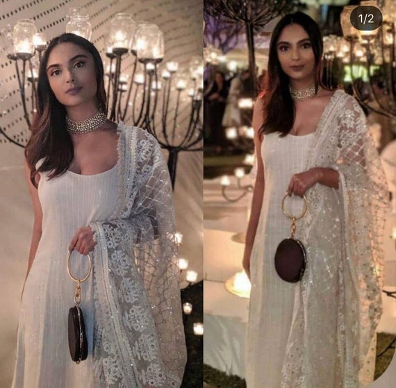 White heavy reyon cotton kurti with printed dupatta | Dress indian style,  Fashion, Indian fashion
