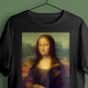 Pixel Mona Lisa Unisex T-Shirt, Da vinci T-shirt, Mosaic art, Pixel Art, Aesthetic tshirt