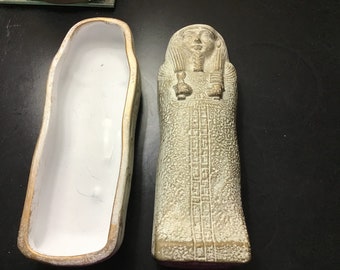 Egyptisk staty av kung Tut-graven