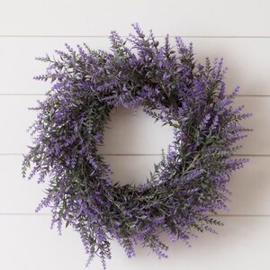 Wreath - Twig Base, Lavender NEW