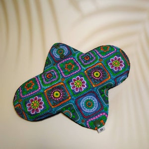Reusable menstrual Cloth Pads. Panty Liners, Sanitary Pads, Cloth Menstrual Pad, reusable Pad, Moderate absorbency, Heavy absorbency
