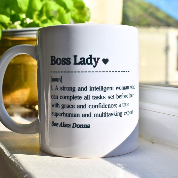 Bosse Lady Becher. Helluva Boss. Personalisierte Geschenke. Wie ein Boss. Geschenk zum 30.Geburtstag. Chef Geschenk. Lustige Boss Tasse. Geschenke für Frauen.