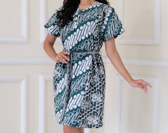 NEW! Batik Short Sleeve Dress Women