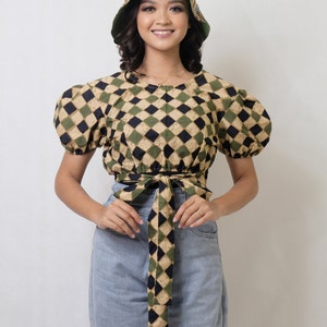 Batik Puff Sleeve Reversible Crop Top image 4