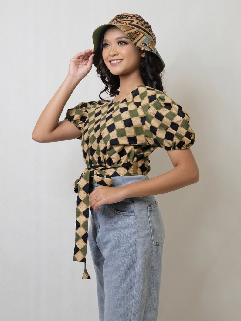 Batik Puff Sleeve Reversible Crop Top image 5