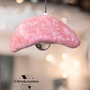 Lampada da soffitto in cartapesta fatta a mano