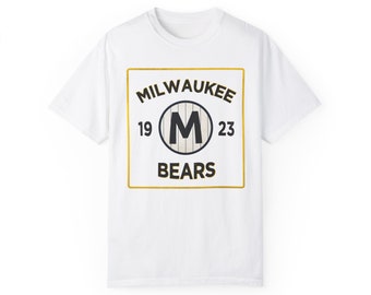 Milwaukee Bears 1923, Milwaukee Wisconsin Unisex Garment-Dyed T-shirt