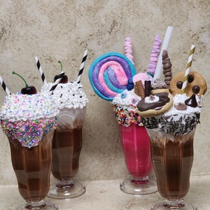 Fake Milkshake / Chocolate / Vanilla / Strawberry / Watermelon / Peach / Cherry / Lemon / Lime / Raspberry / Mango