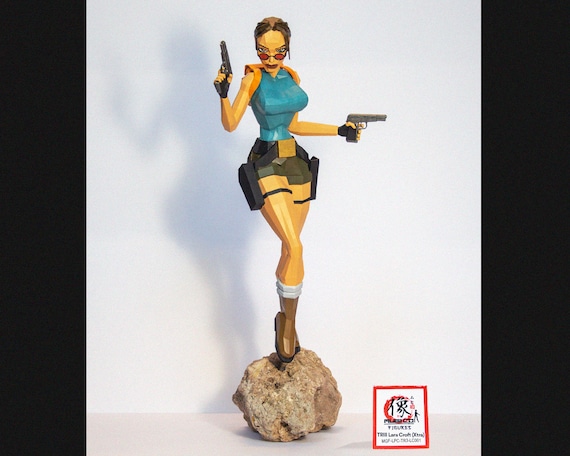 トゥームレイダー　statue  ララクロフト　スクウェア トゥームレイダー statue ララクロフト スクウェア Rise of the