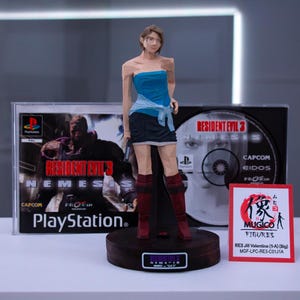 RE3 01 Jill Valentine (1-A) figure (Big size) [RESIDENT EVIL 3 Nemesis / バイオハザード 3 Last Escape] (1999)