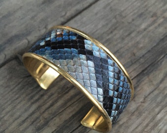 1" Bracelet de manchette Python authentique bordé de la main en laiton peint