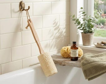 Long-Handle Natural Loofah Wooden Bath Brush
