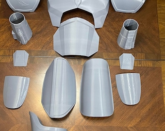 Set completo di armatura mandaloriana incompiuta stampata in 3D (non levigata o verniciata)